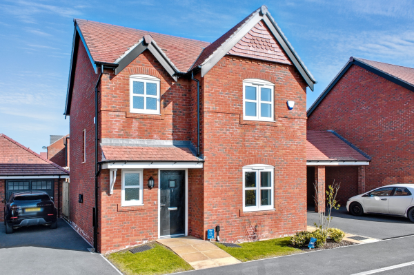 Arkall Farm 3 Bed Exterior blurred