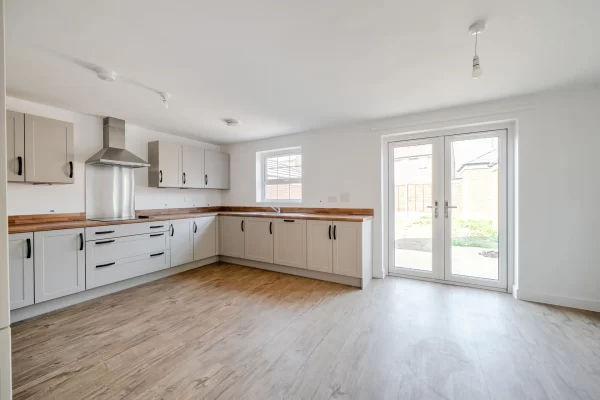 Finchampstead 1336787 18 689f095fd515a