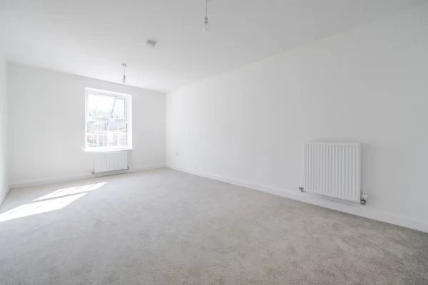 Finchampstead 1336787 21 689f096cb0884