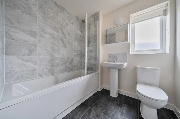 Station View Bathroom